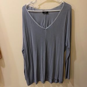 Never worn vici long sleeve